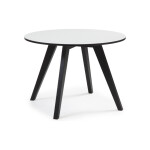 Ett stilrent bord från Conform