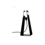 En stilren och elegant bordslampa från Bsweden