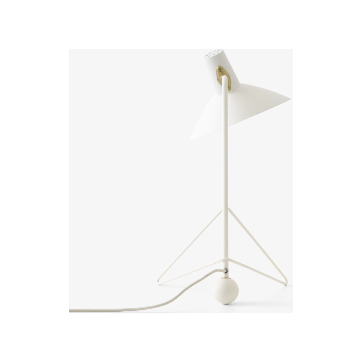 Tripod HM9 bordslampa